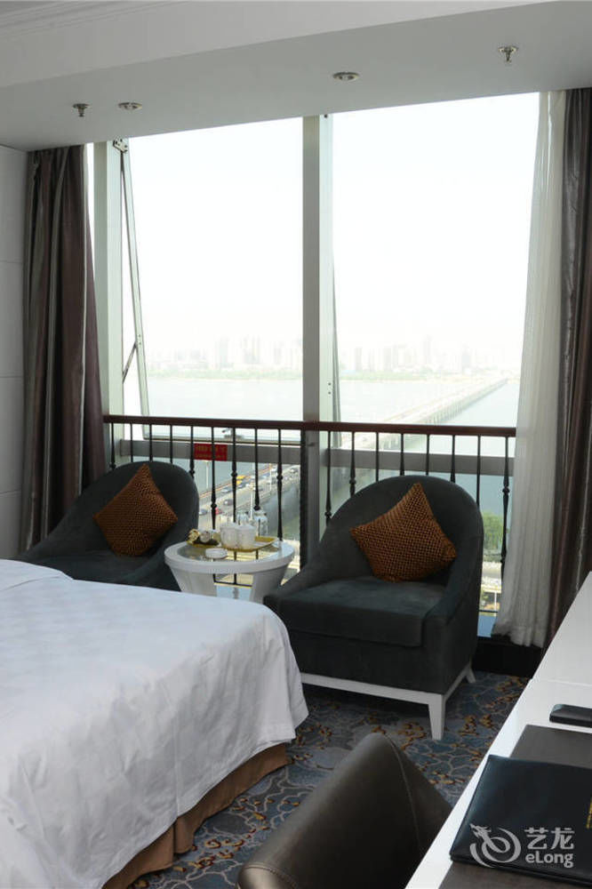 Yijing Holiday Hotel Yimeng Road 린이 외부 사진
